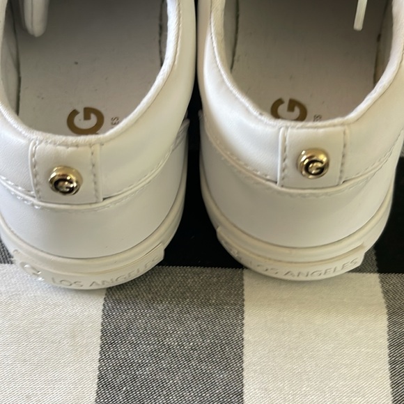 GBG Los Angeles by Guess Shoes - Picture 7 of 8